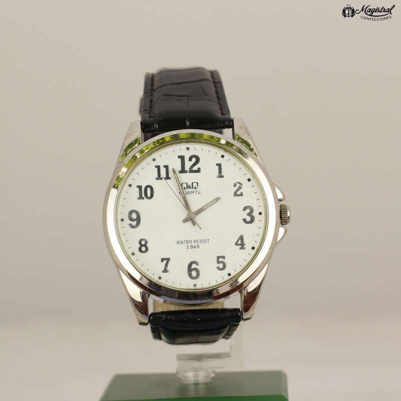 Reloj Q&Q Cuero